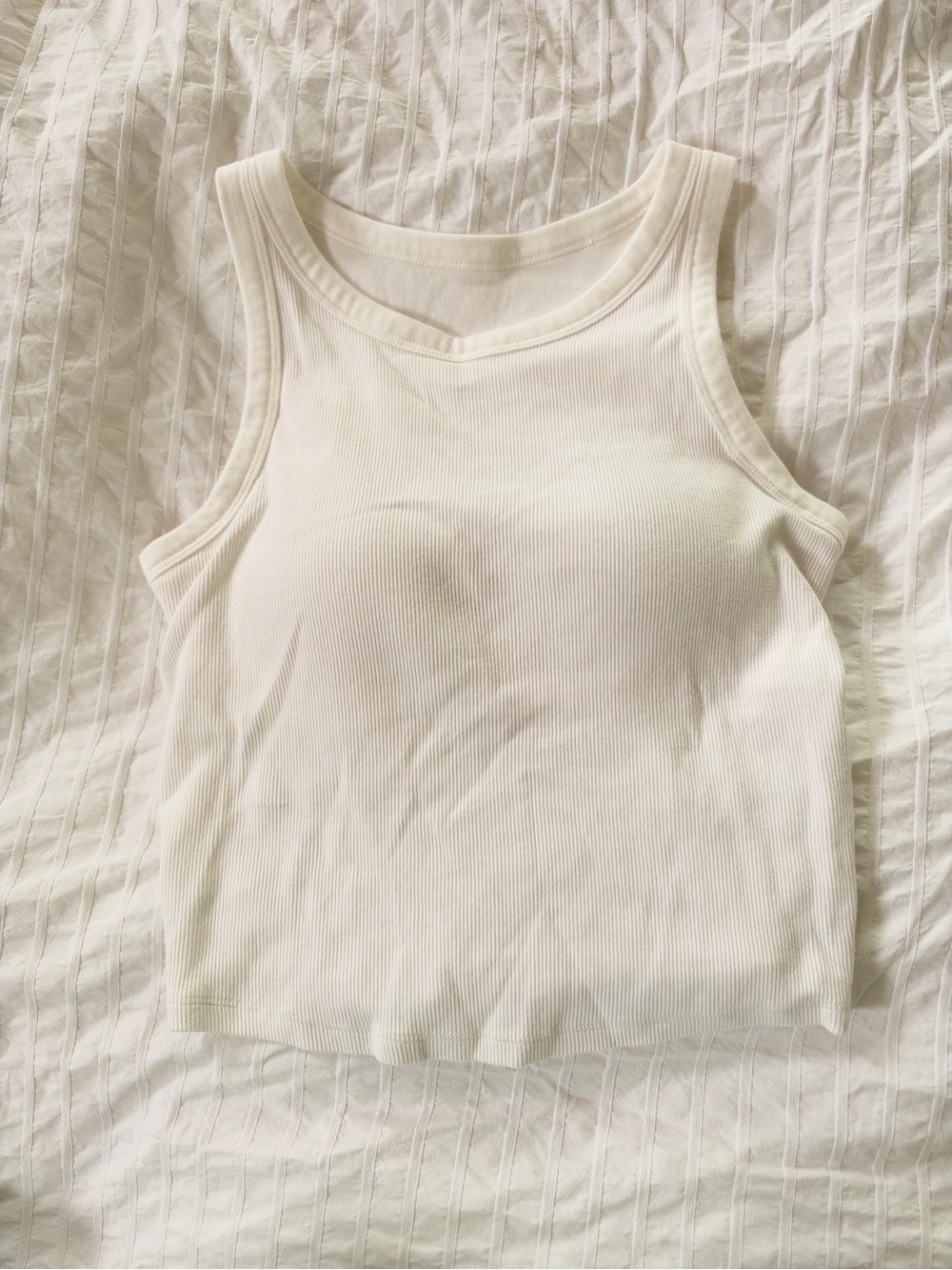 Uniqlo built in bra tank